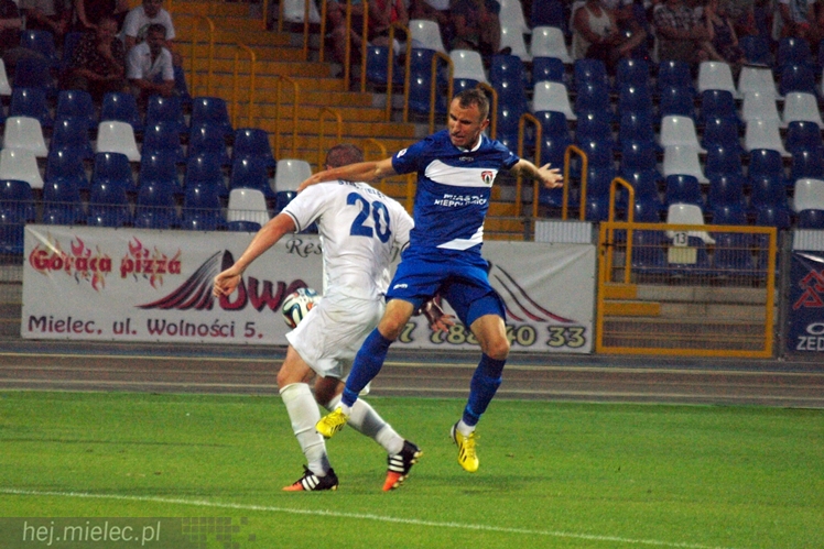 2 liga: FKS STAL MIELEC - MKS Puszcza Niepołomice 2:1