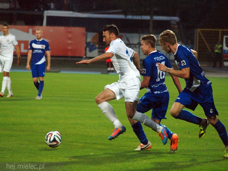 2 liga: FKS STAL MIELEC - MKS Puszcza Niepołomice 2:1