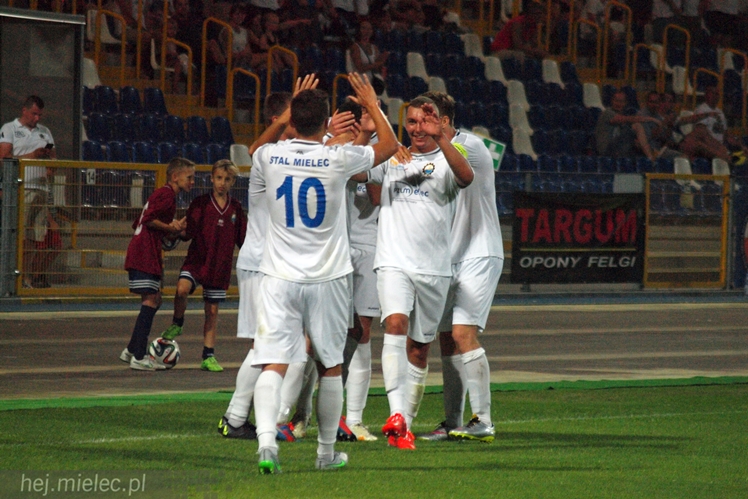2 liga: FKS STAL MIELEC - MKS Puszcza Niepołomice 2:1