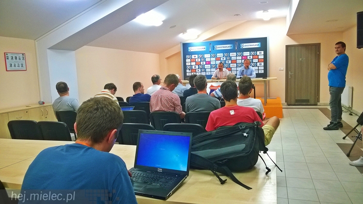 Wokół ekstraklasy na Stadionie Miejskim w Mielcu