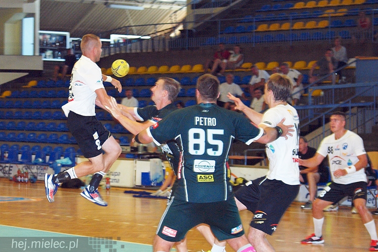 Twardy sparingowy bój PGE Stali Mielec z Presovem