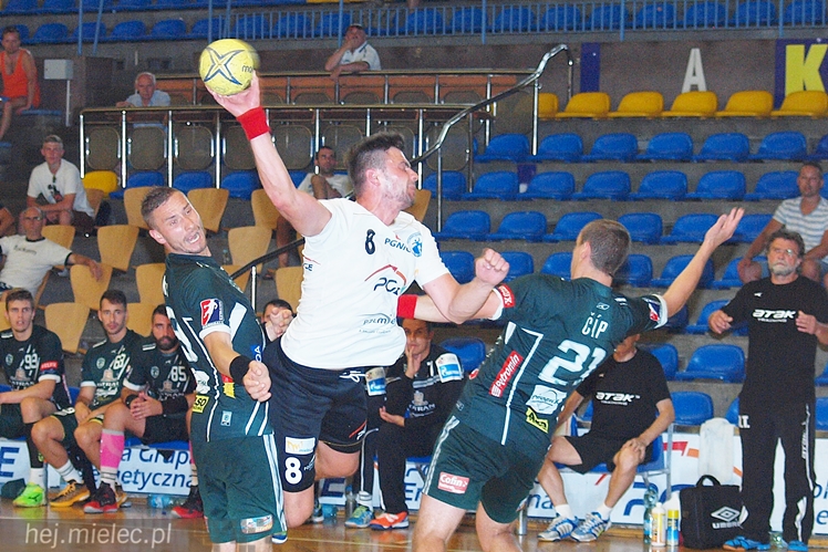 Twardy sparingowy bój PGE Stali Mielec z Presovem