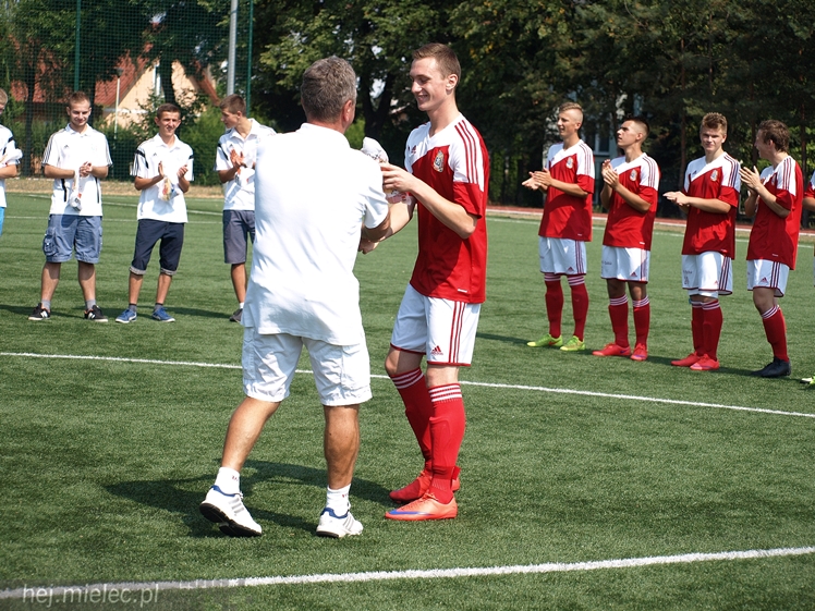 1 Liga Podkarpacka Juniorów Starszych: MKS Gryf Mielec - ASP Wisłoka Dębica