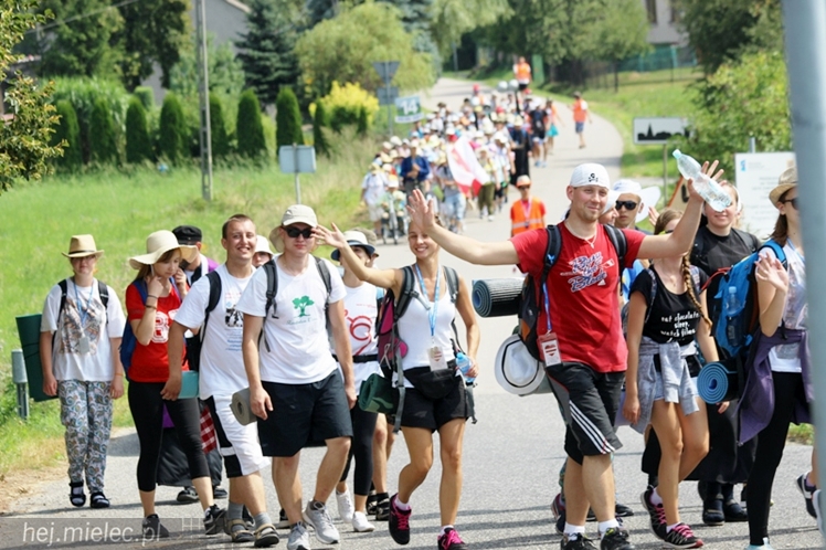 Piesza Pielgrzymka Tarnowska 2015 - Dzień 2