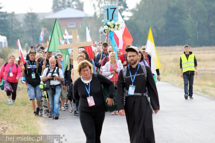 Sobota na pielgrzymkowym szlaku: rozeznanie powołania