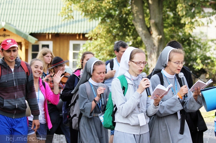 Sobota na pielgrzymkowym szlaku: rozeznanie powołania