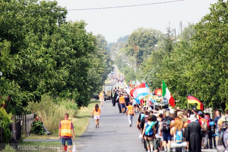 Sobota na pielgrzymkowym szlaku: rozeznanie powołania