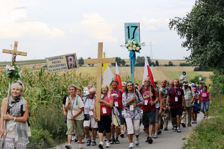 Sobota na pielgrzymkowym szlaku: rozeznanie powołania