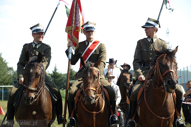 VII Parada Konna w Żarówce