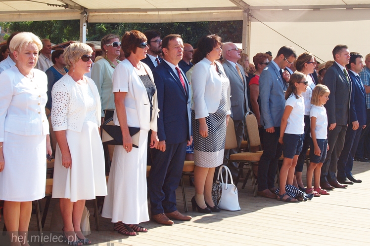 Dożynki Powiatu Mieleckiego 2015