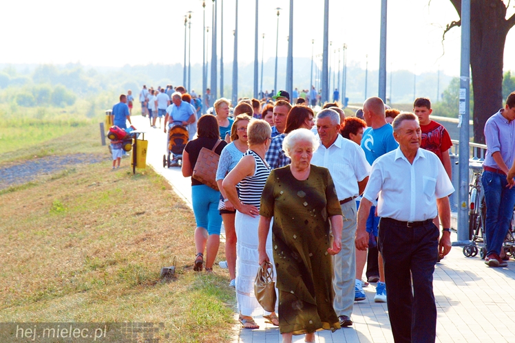 Dożynki Powiatu Mieleckiego 2015