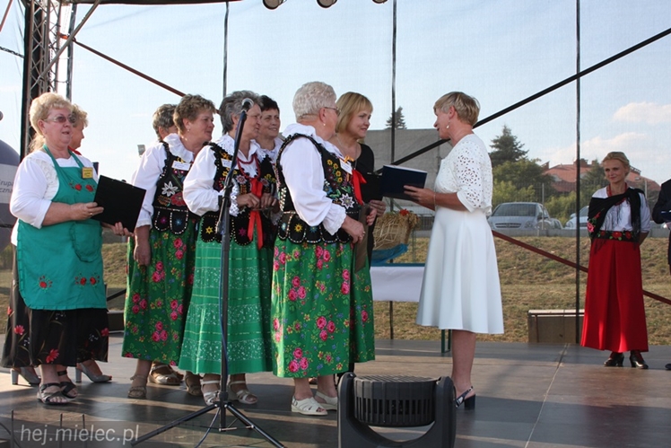 Dożynki Powiatu Mieleckiego 2015