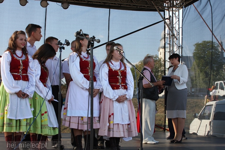Dożynki Powiatu Mieleckiego 2015