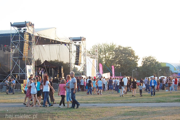 Dni Mielca 2015: The Gate, Comedy Menshow, stoiska