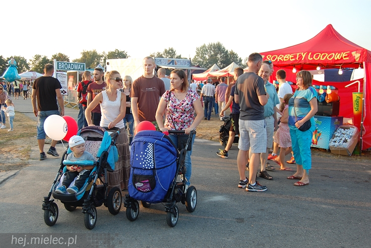 Dni Mielca 2015: The Gate, Comedy Menshow, stoiska