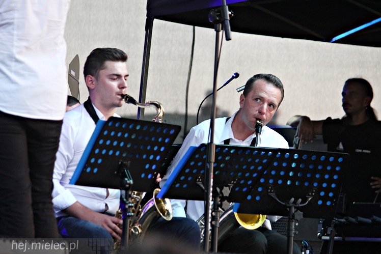 Dni Mielca 2015: koncerty Senior Show, Inity Sounds, Mielecka Orkiestra Dęta, Big Band SCK