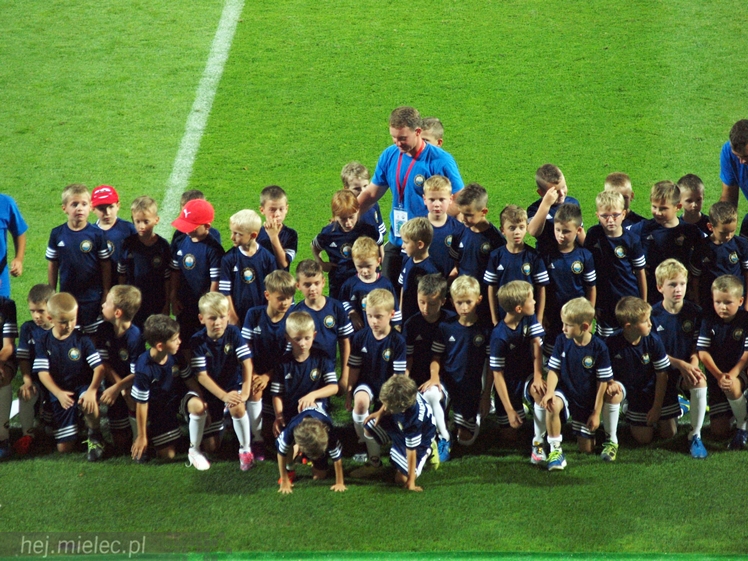 2 liga: FKS STAL MIELEC - KP Błękitni Stargard Szczeciński