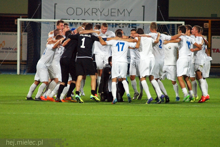 2 liga: FKS STAL MIELEC - KP Błękitni Stargard Szczeciński