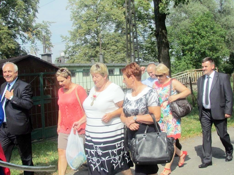 ?Chorzelowiacy? i delegacja Gminy Mielec na Dożynkach Gminnych w Goleszowie