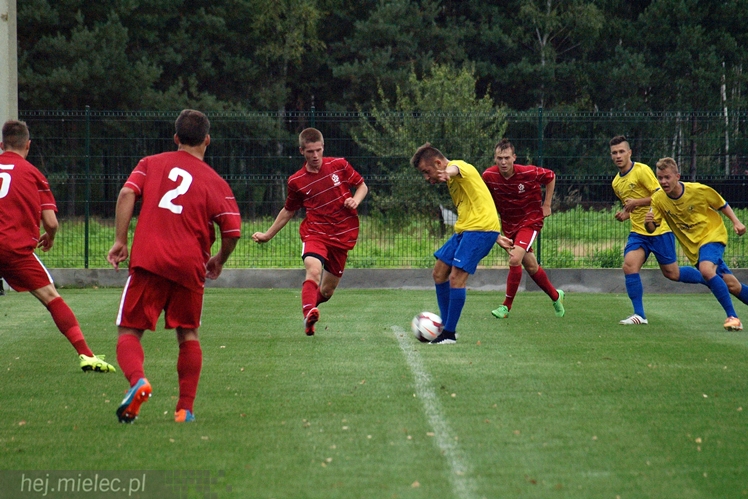Sparing  POLSKA U-18 ? FKS STAL MIELEC 4:0