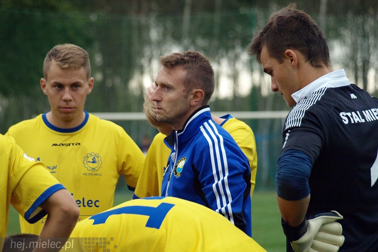 Sparing  POLSKA U-18 ? FKS STAL MIELEC 4:0
