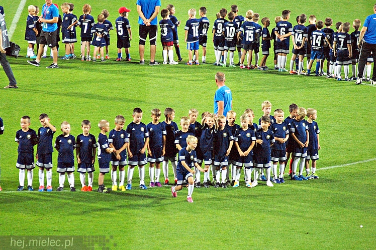 Prezentacja najmłodszych zawodników FKS Stali Mielec