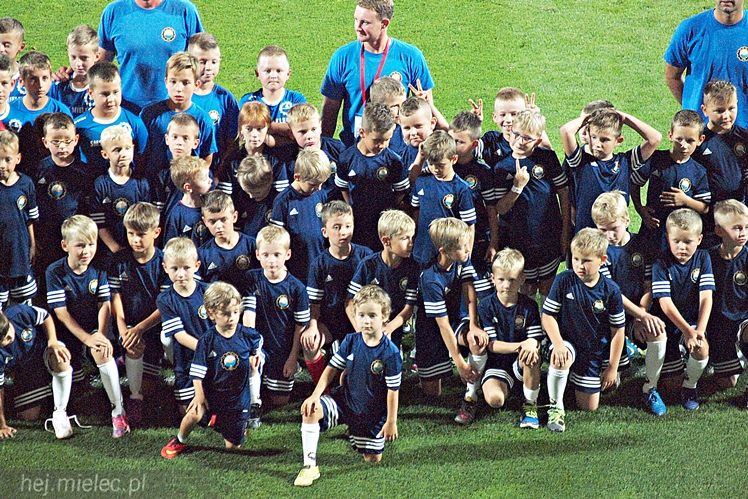 Prezentacja najmłodszych zawodników FKS Stali Mielec