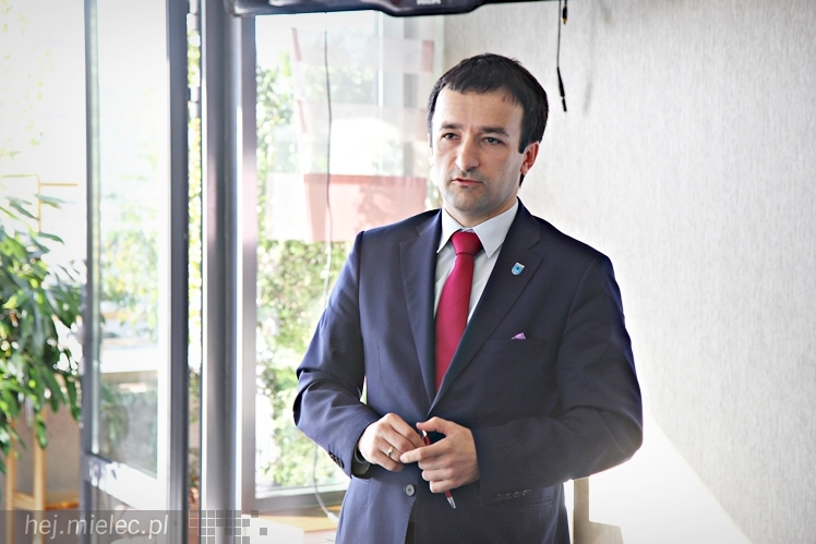 Kubek Biznesu wraca po wakacjach. Temat: Fundusze unijne