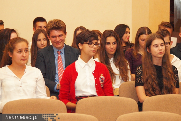 Młodzi Liderzy powołali fundację