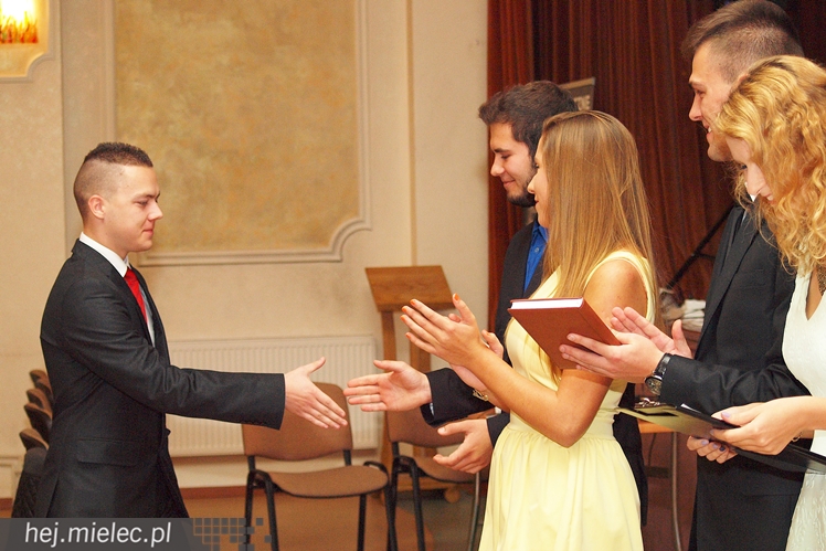 Młodzi Liderzy powołali fundację