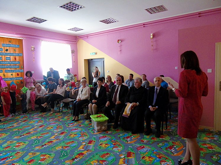 Historyczna inauguracja roku dla przedszkolaków w Rzędzianowicach