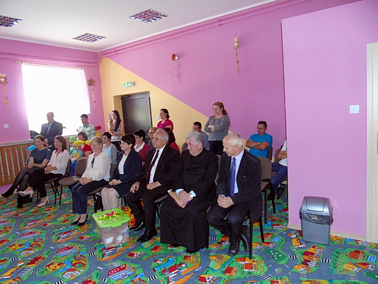Historyczna inauguracja roku dla przedszkolaków w Rzędzianowicach