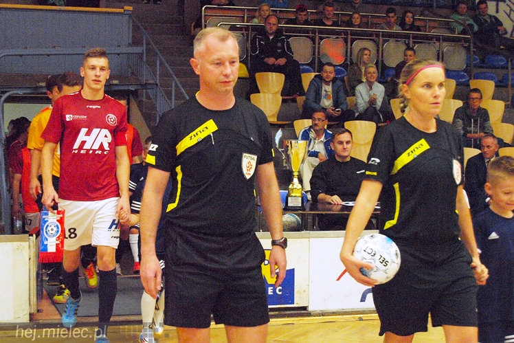 Olbrzymie emocje na inaugurację 1 ligi futsalu