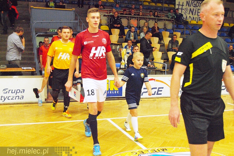 Olbrzymie emocje na inaugurację 1 ligi futsalu