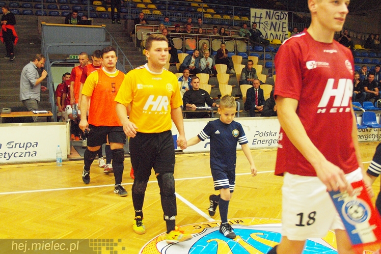 Olbrzymie emocje na inaugurację 1 ligi futsalu