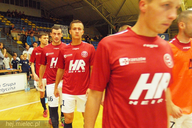 Olbrzymie emocje na inaugurację 1 ligi futsalu