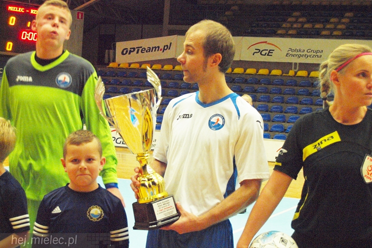 Olbrzymie emocje na inaugurację 1 ligi futsalu