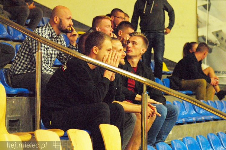 Olbrzymie emocje na inaugurację 1 ligi futsalu