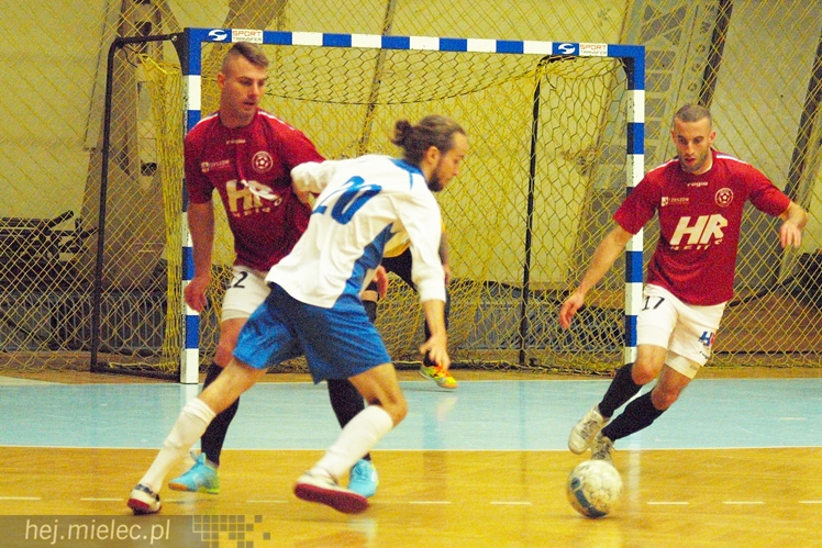 Olbrzymie emocje na inaugurację 1 ligi futsalu