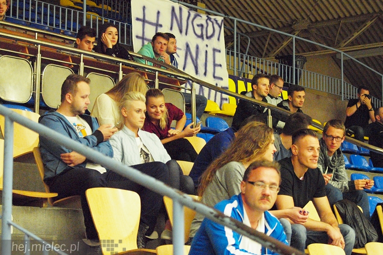 Olbrzymie emocje na inaugurację 1 ligi futsalu