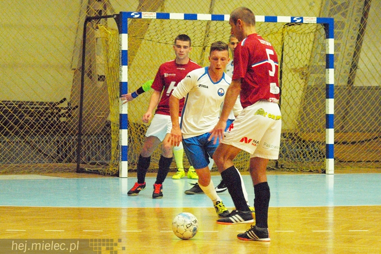 Olbrzymie emocje na inaugurację 1 ligi futsalu