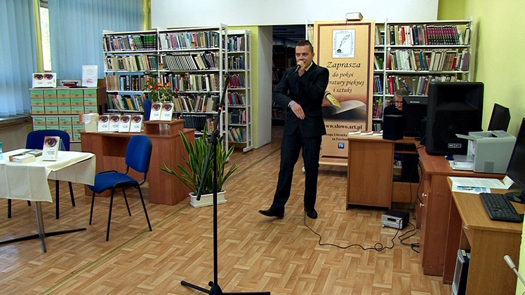 Promocja książki ?Alfabet szyfru? Damiana Tomeckiego