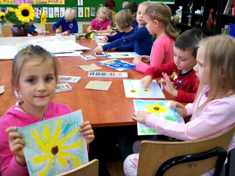 Rozpoczęły się zajęcia artystyczne w Spółdzielczym Domu Kultury