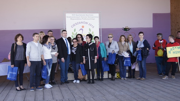 Podopieczni Środowiskowego Domu Samopomocy na Spartakiadzie w Cieszanowie