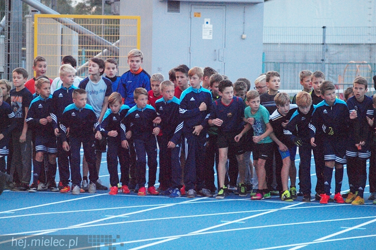 Takiej imprezy w Mielcu jeszcze nie było! Mielec tłumnie biegał!