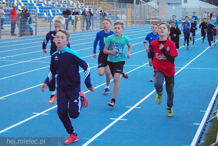 Takiej imprezy w Mielcu jeszcze nie było! Mielec tłumnie biegał!