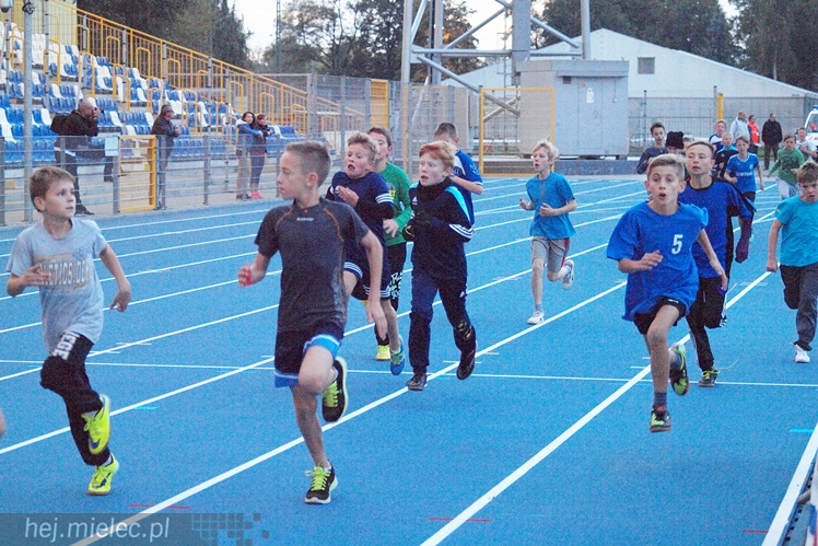 Takiej imprezy w Mielcu jeszcze nie było! Mielec tłumnie biegał!