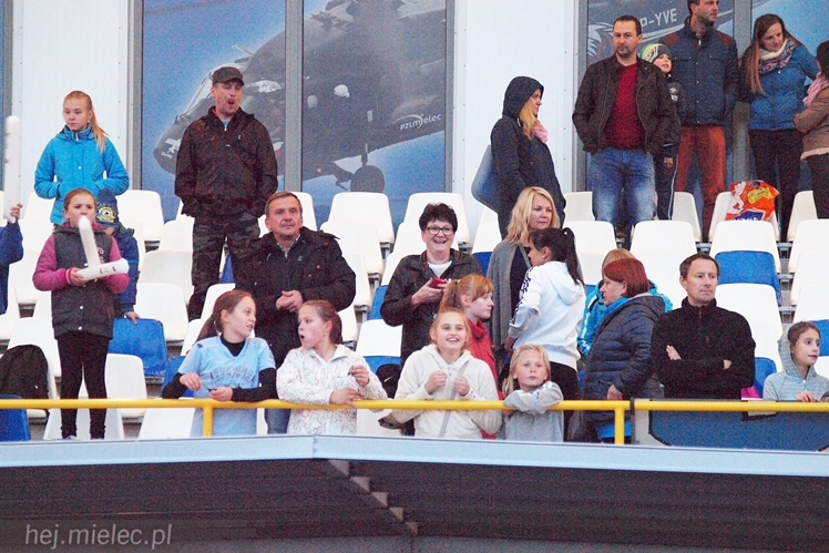 Takiej imprezy w Mielcu jeszcze nie było! Mielec tłumnie biegał!