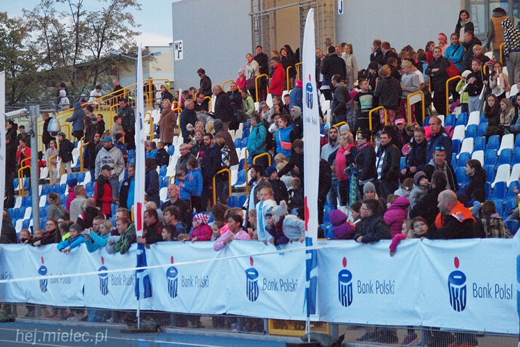 Takiej imprezy w Mielcu jeszcze nie było! Mielec tłumnie biegał!