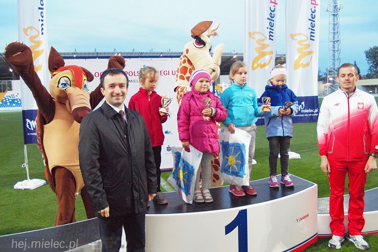 Takiej imprezy w Mielcu jeszcze nie było! Mielec tłumnie biegał!